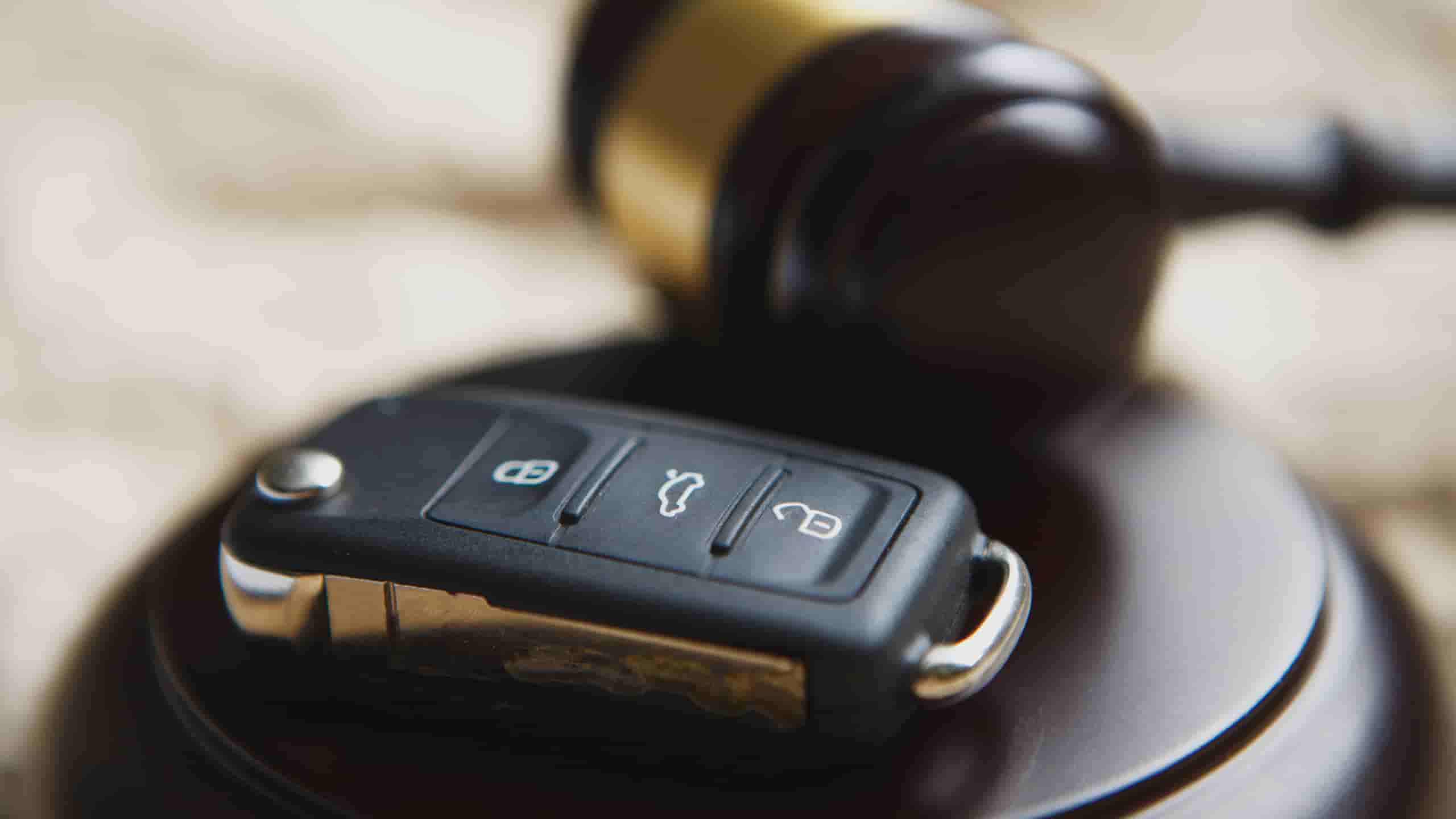 How to Stay Informed About Your Case Progress with an Injury & Car Accident Lawyer in Las Vegas