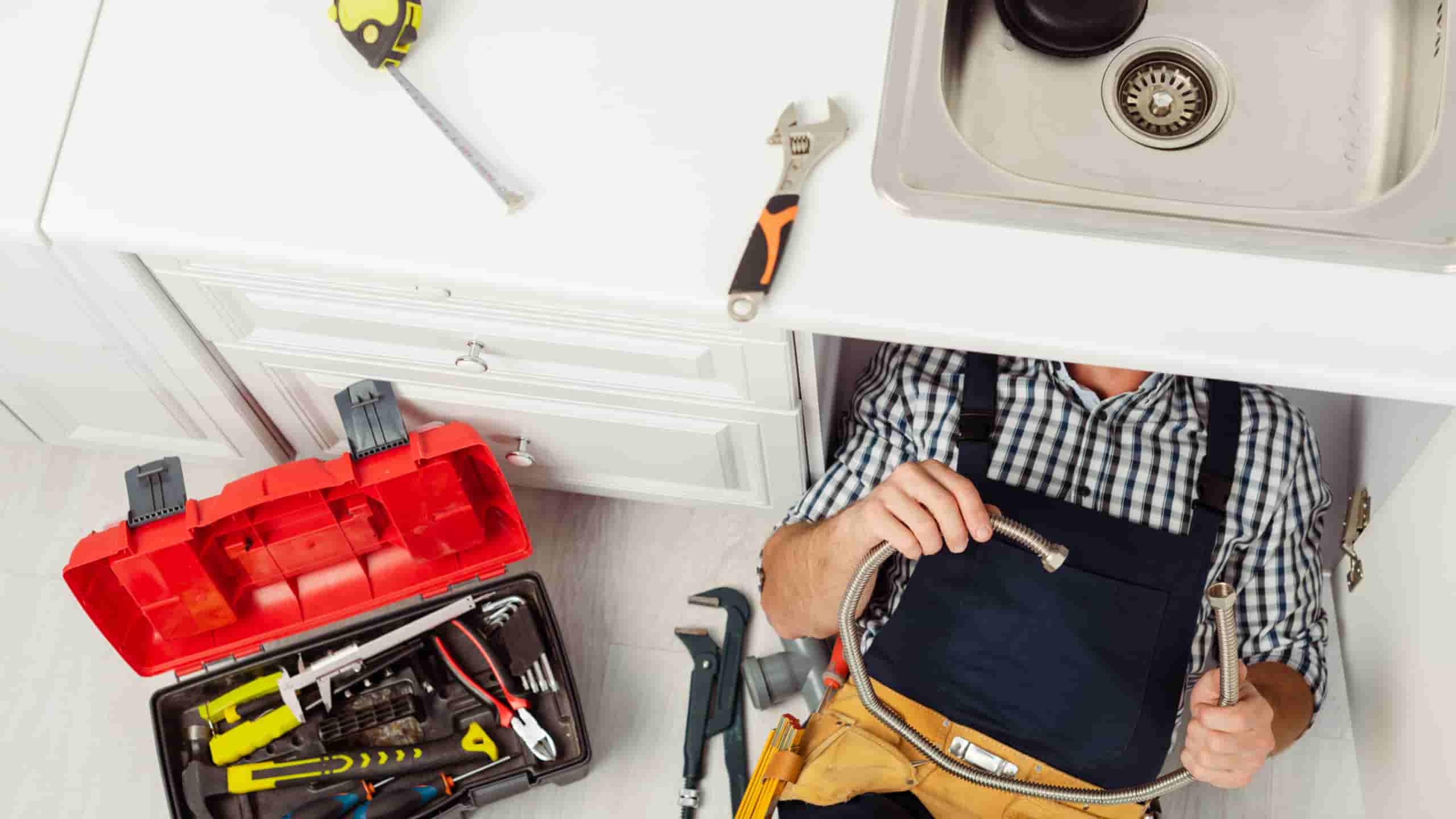 How to Hire a Licensed Plumber in Hobart
